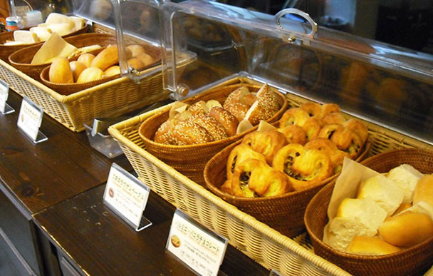 무료 경 조식 서비스