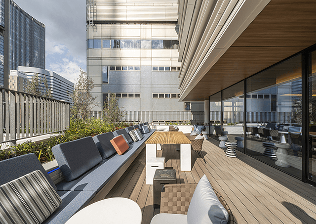 테라스 라운지 / 낮