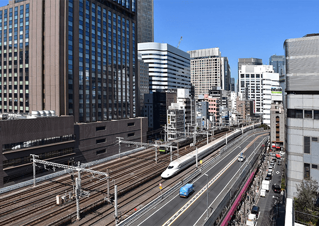 디럭스 퀸 (트레인 뷰) / 28.8㎡