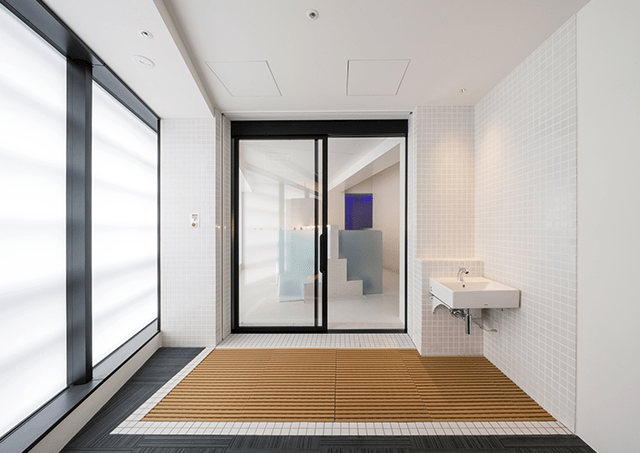 코리도노유 / 탈의소