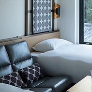 모더레이트 트윈 유니버설 트윈