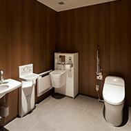 1층 공용 배리어 프리 화장실