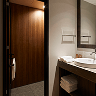 디럭스 더블 /샤워룸, 세면대