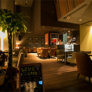 1F 라이브 카페 G/밤