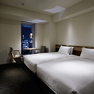 디럭스 할리우드 트윈