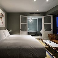 이그제큐티브 캐주얼 더블